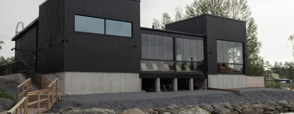 Tilaa Onnenmaalilta taloyhtiön maalaus.